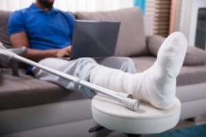 Causes and Treatment of a Broken Foot