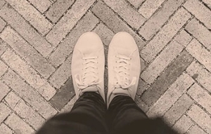 Back pain: How shoes affect your Spine